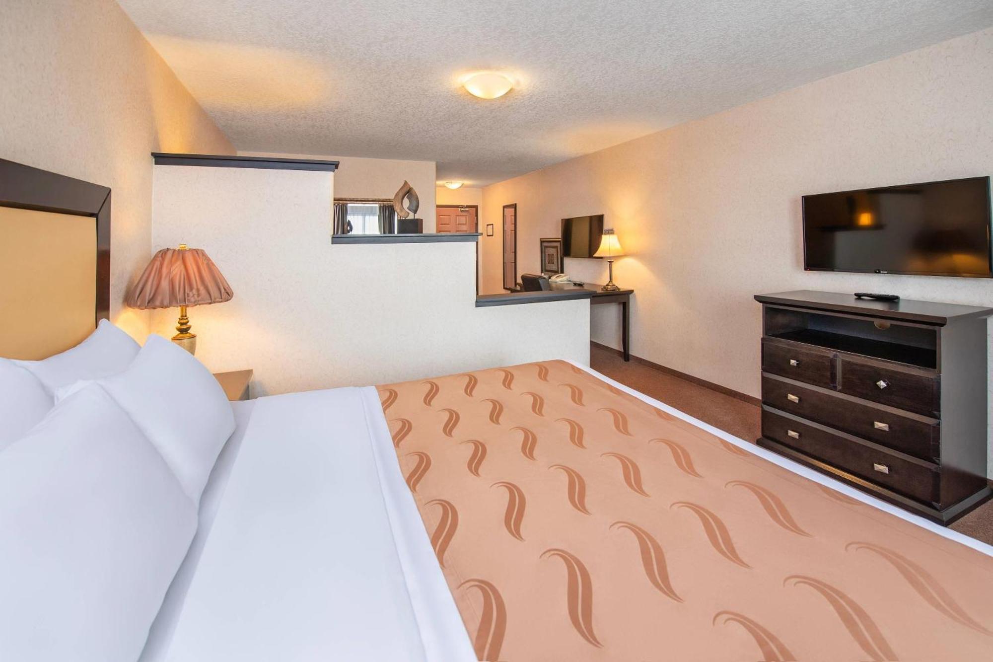 Quality Inn & Suites Lethbridge Luaran gambar